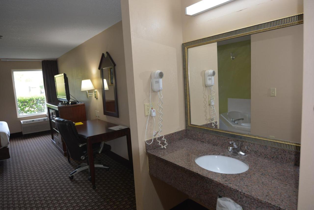 Jameson Inn And Suites Hazelhurst Hazlehurst Экстерьер фото